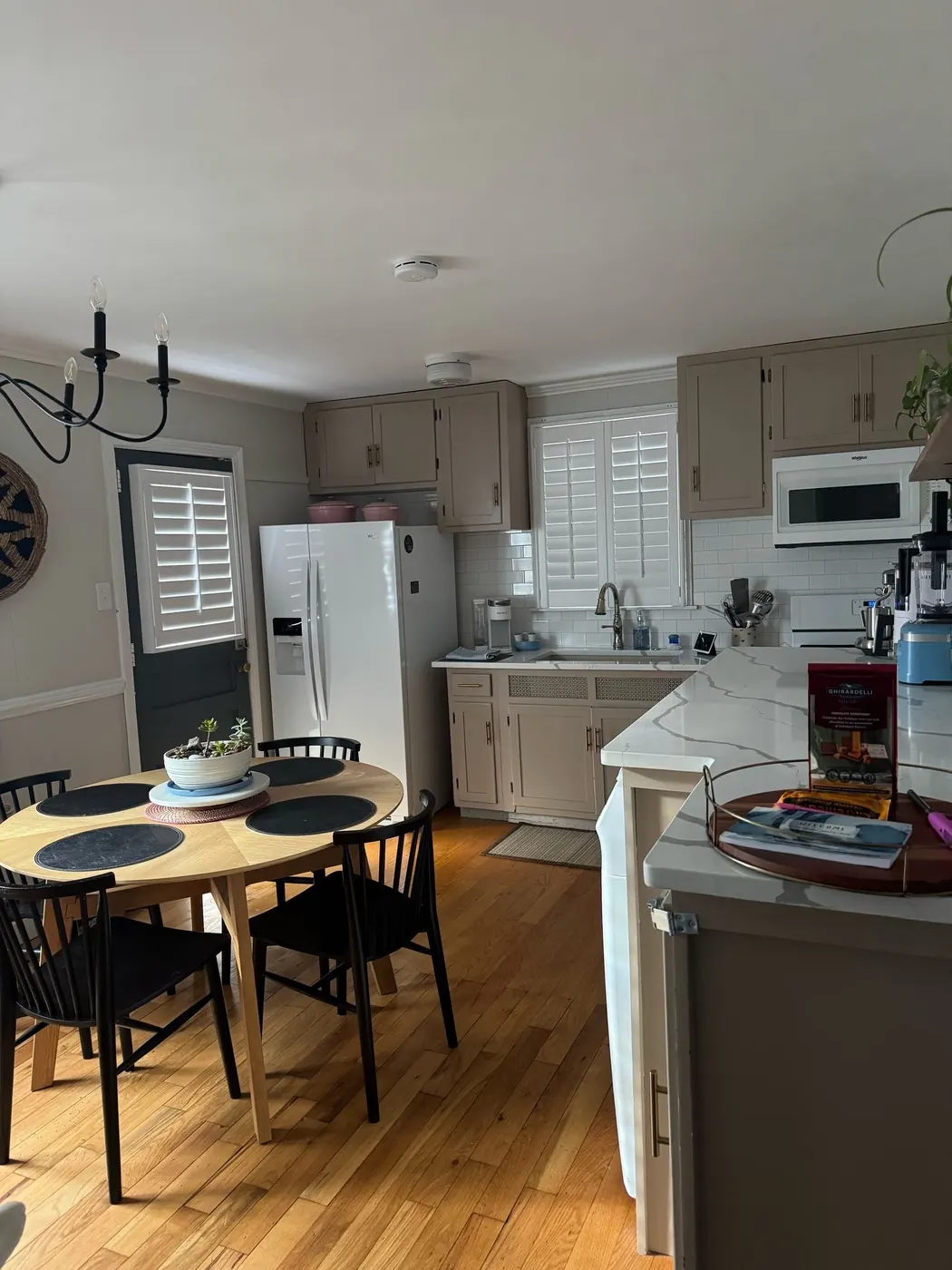 Bright kitchen after professional cleaning in Richmond, Virginia
